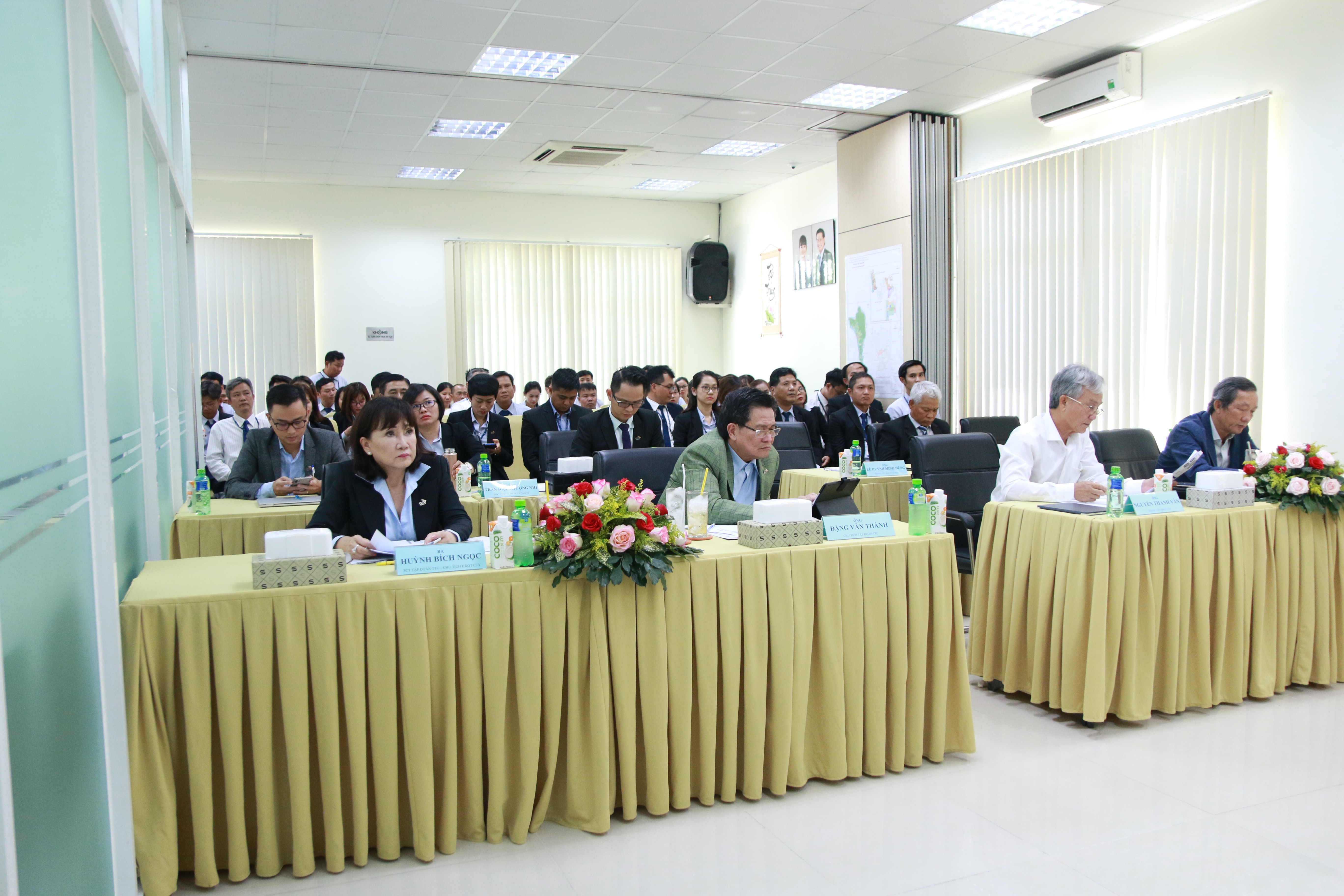 HỘI NGHỊ SƠ KẾT 6 THÁNG ĐẦU NĂM VÀ TRIỂN KHAI KẾ HOẠCH, NHIỆM VỤ 6 THÁNG CUỐI NĂM 2020