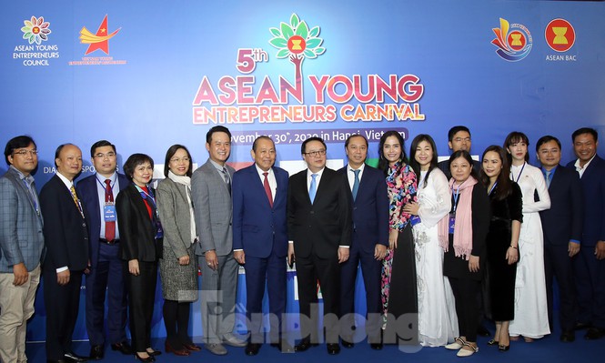 Phó Thủ tướng thường trực Trương Hòa Bình: Doanh nhân trẻ ASEAN thấm nhuần tư tưởng cộng đồng, xây dựng hệ sinh thái mở