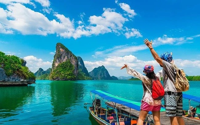 Thúc đẩy du lịch bắt đầu từ gỡ nút thắt chính sách thị thực