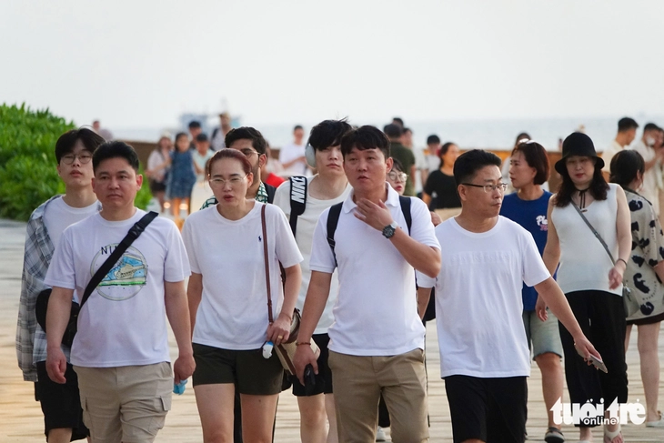 Phú Quốc đón gần 176.000 lượt khách dịp Tết dương lịch